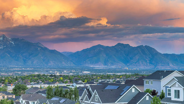 A Utah neighborhood nestled beneath the mountains