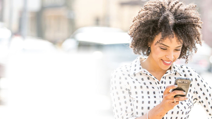 I438 woman with cell phone